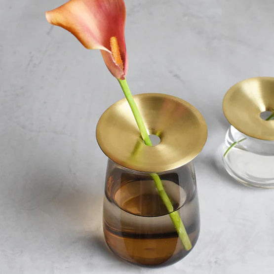 LUNA Vase with brass lid